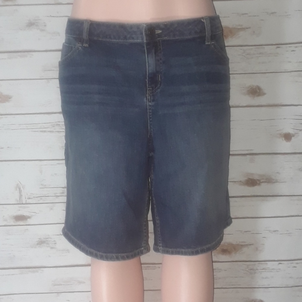 Vera Wang Jean Shorts